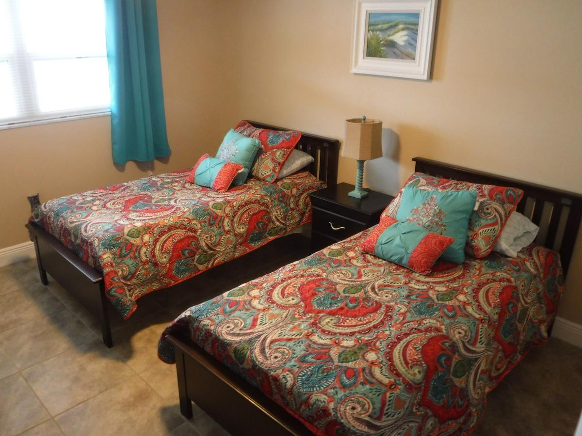 Spanish Main Cocoa Beach Bagian luar foto